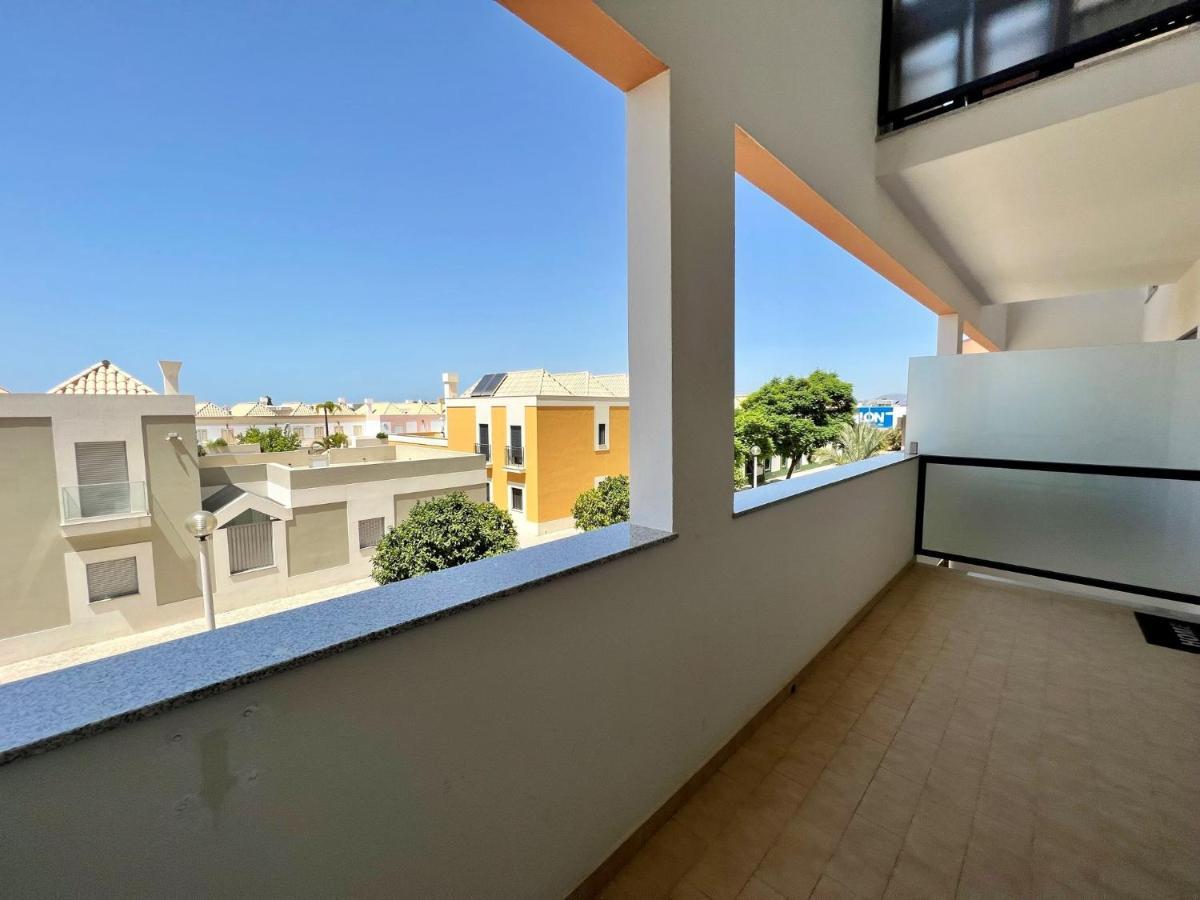דירות Faro Stylish 2 By Homing מראה חיצוני תמונה